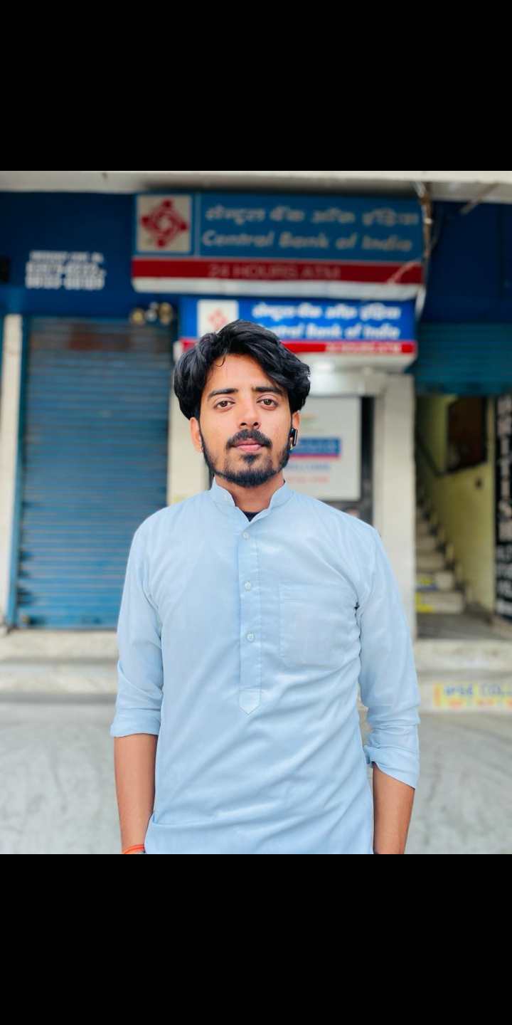 Alumni image